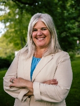 Catholic Therapist Heather Parlmer, LMSW in Grand Rapids MI